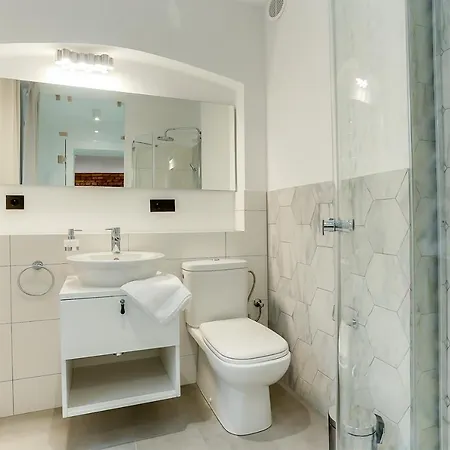 Upartments Rybaki 33 *